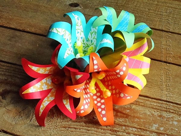 How to make paper flowers with a tropical theme! by Amanda Formaro of Crafts by Amanda