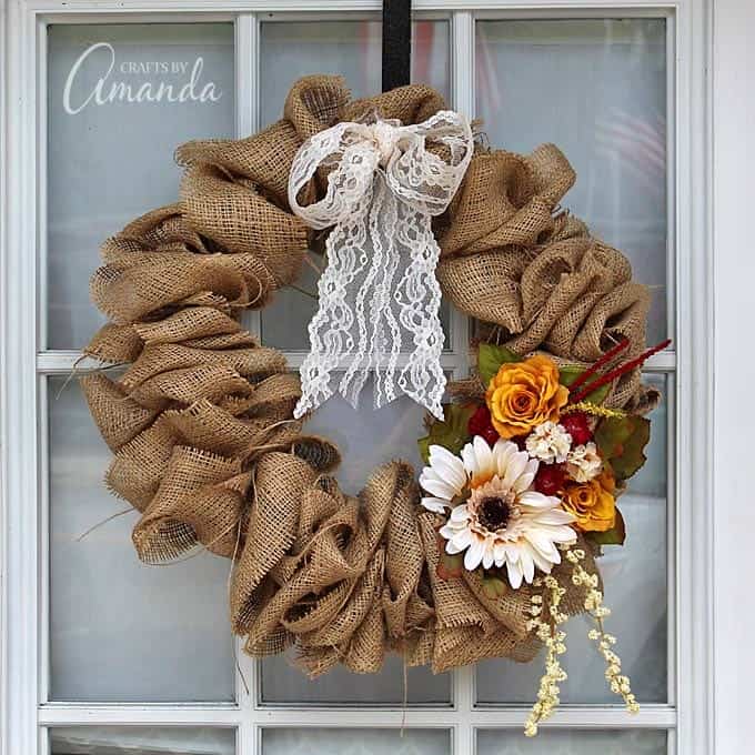 How to Make a Burlap Wreath Using a Coat Hanger