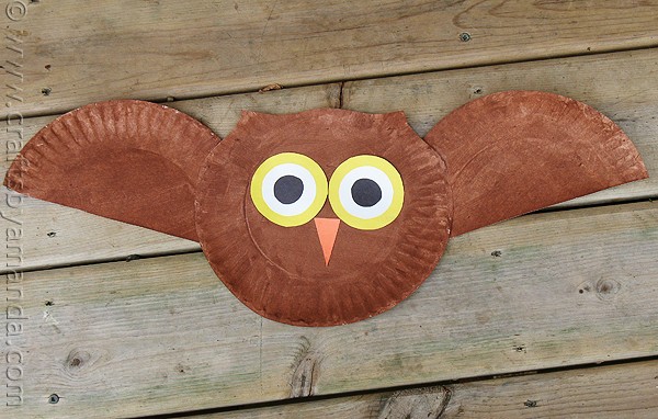 Paper Plate Owl Craft: make a cute owl from a paper plate