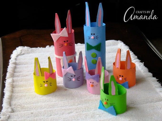 This super cute Cardboard Tube Bunny Rabbit Family is a great recycled craft for your kids!