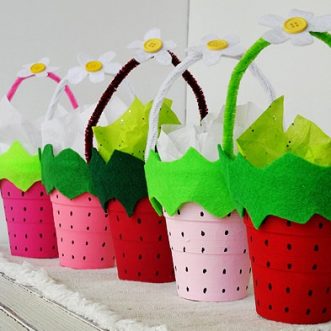 Strawberry Treat Cups - Crafts by Amanda