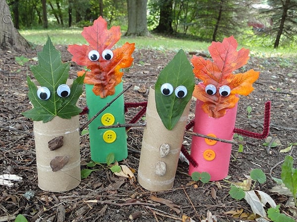 Fall Leaf Finger Puppets - CraftsbyAmanda.com