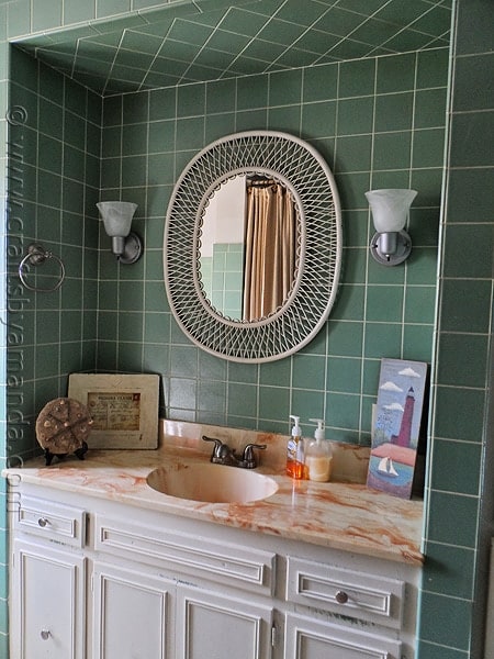 Bathroom Wall Sconce Makeover - CraftsbyAmanda.com