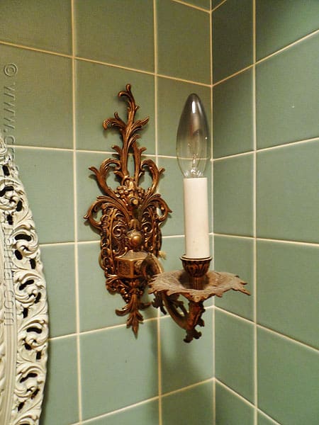 Bathroom Wall Sconce Makeover - CraftsbyAmanda.com