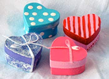 Valentine's Day crafts for kids - Pretty Heart Boxes