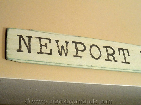 How to make a Weathered Newport Beach Sign from CraftsbyAmanda.com @amandaformaro