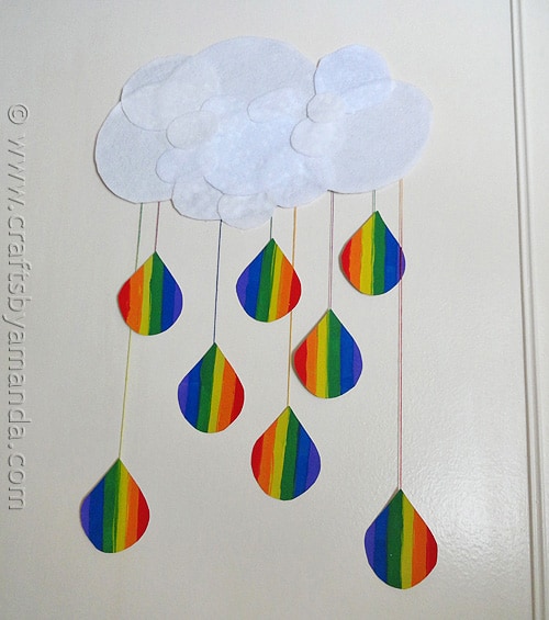 Rainbow Crafts: Cloud and Rainbow Raindrops from CraftsbyAmanda.com @amandaformaro