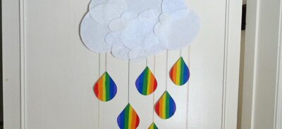 Rainbow Crafts: Cloud and Rainbow Raindrops - Crafts by Amanda