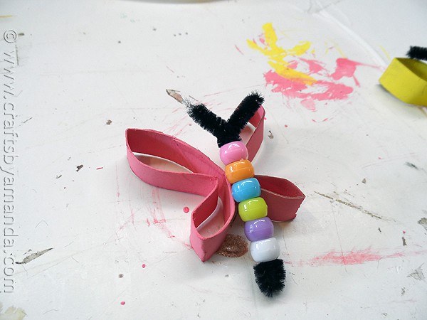 Butterfly Craft from cardboard tubes and beads - from CraftsbyAmanda.com @amandaformaro