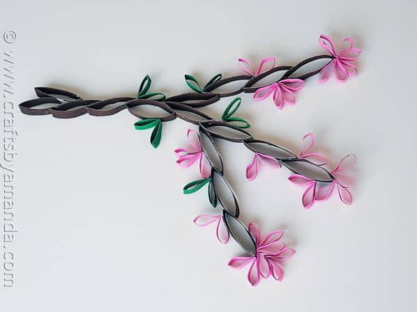 Cardboard Tube Wall Art: Cherry Blossoms from CraftsbyAmanda.com @amandaformaro