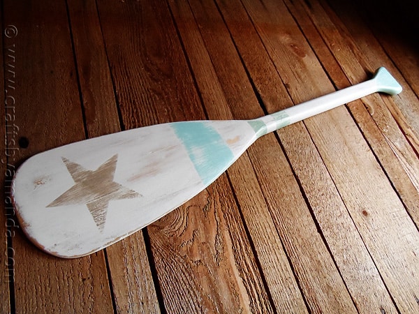 Pottery Barn Inspired Weathered Painted Oar by CraftsbyAmanda.com @amandaformaro