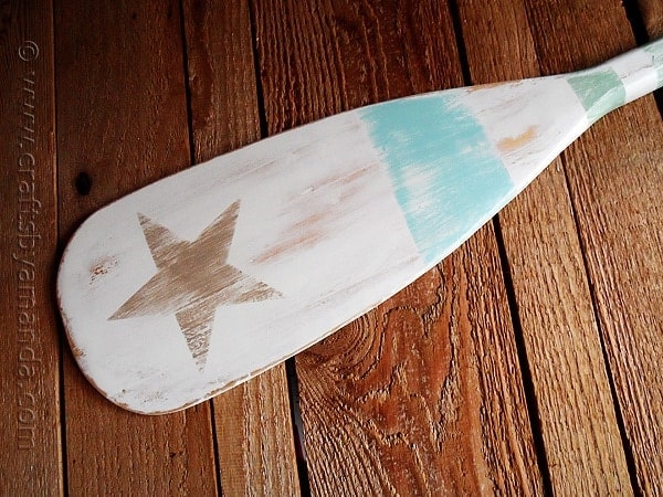 Pottery Barn Inspired Weathered Painted Oar by CraftsbyAmanda.com @amandaformaro