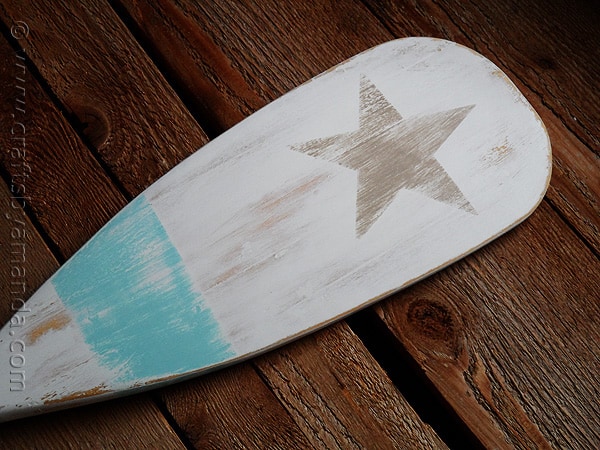 Pottery Barn Inspired Weathered Painted Oar by CraftsbyAmanda.com @amandaformaro