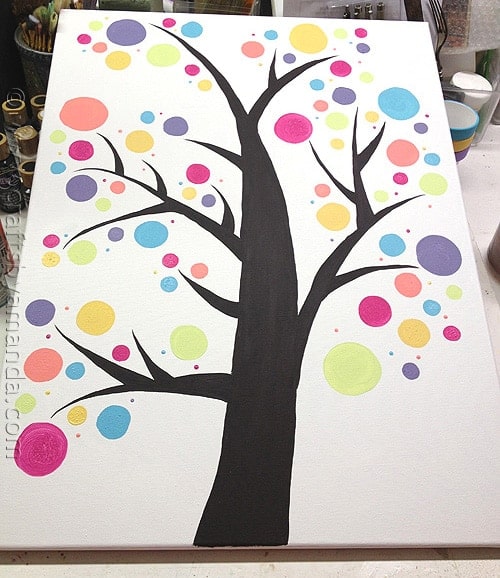Polka Dot Circle Tree by @amandaformaro at CraftsbyAmanda.com 