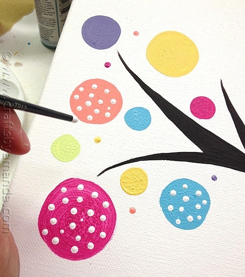 Polka Dot Circle Tree by @amandaformaro at CraftsbyAmanda.com