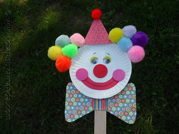 Paper Plate Clown Puppet - Crafts by Amanda