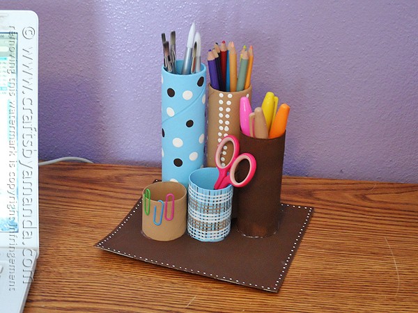 Recycled Cardboard Tube Desk Caddy - @amandaformaro CraftsbyAmanda.com