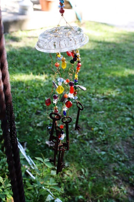 Watering Can that Pours Crystals: an absolutely beautiful garden display!