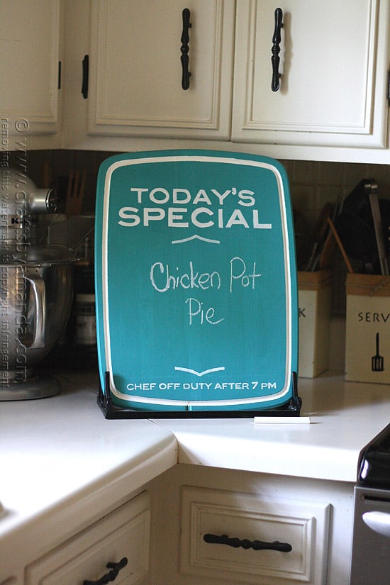 Chalkboard Menu from an Upcycled Cutting Board by @amandaformaro Crafts by Amanda