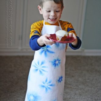 Sharpie Snowflake Apron by @amandaformaro for ABC Family