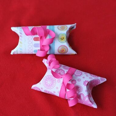 Cardboard Tube Valentine Pillow Boxes @amandaformaro Crafts by Amanda