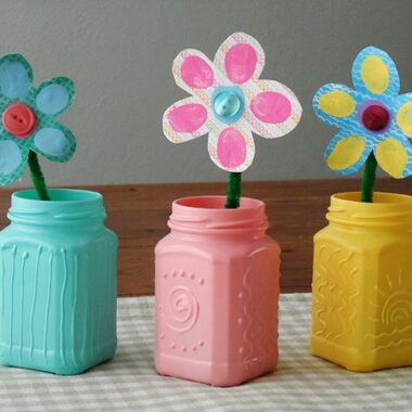 I love how bright and cheerful these recycled jars are. The three dimensional effect is so cool!