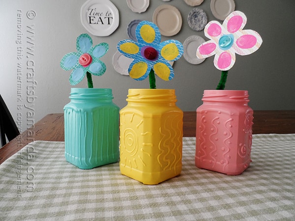 These recycled jars are so pretty! Perfect for spring or Easter, I can see using this 3D effect on a lot of projects!