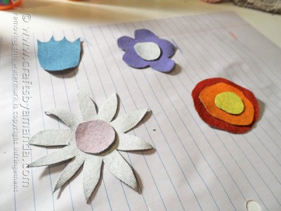 Denim Craft: Recycled Denim Flower Magnets