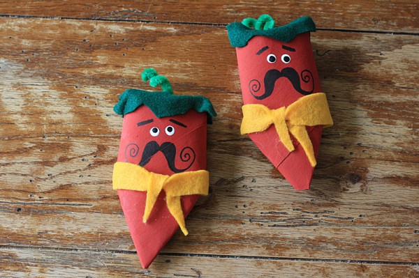 Adorable! Cardboard Tube Chili Pepper Maracas by @amandaformaro of Crafts by Amanda