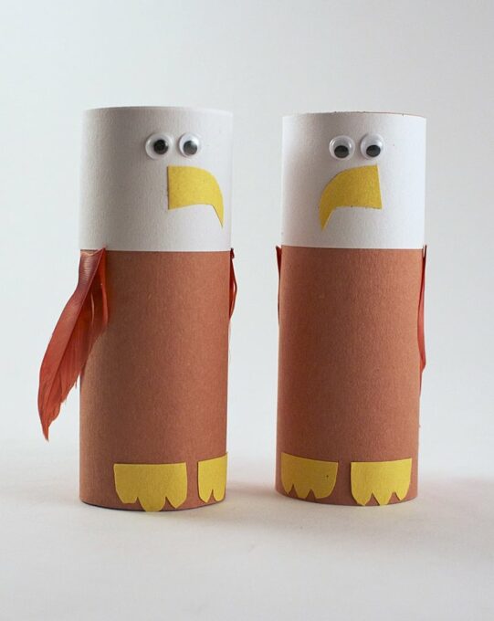 Make an Eagle from a Cardboard Tube by @amandaformaro of Crafts by Amanda