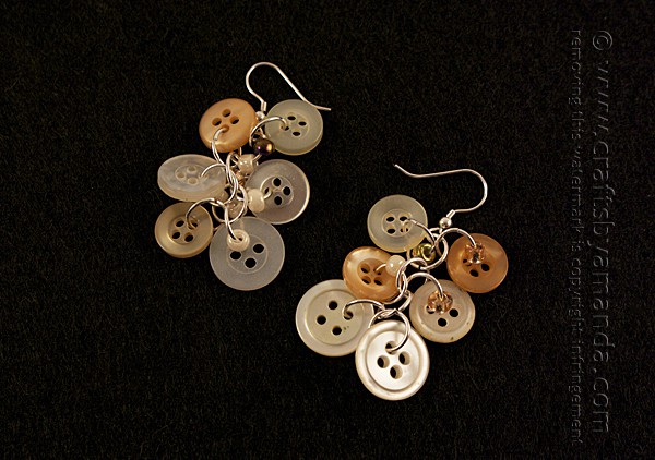Pretty Dangling Antique Button Earrings by Amanda Formaro of Crafts by Amanda - great for a rustic wedding!