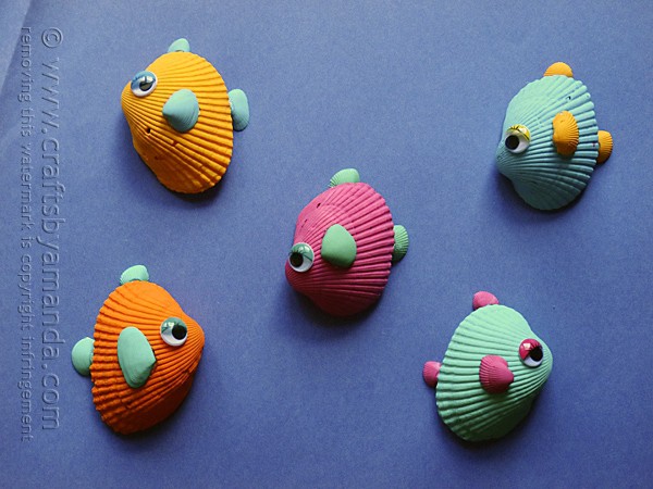 Tropical Seashell Fish Craft - Crafts by Amanda