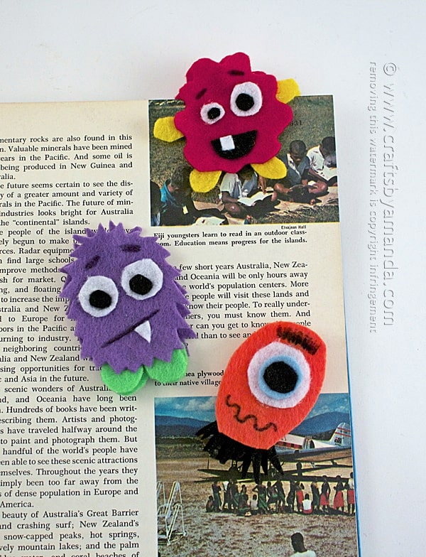 OH MY GOSH! Cutest bookmarks on the planet, must make these! - Monster Bookmark Craft by Amanda Formaro of Crafts by Amanda