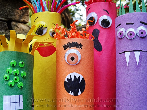Cardboard Tube Craft: Make a Colorful Ghoul Family! These are ADORABLE and perfect for Halloween! But monsters are great any time of year, so this works year round! From Amanda Formaro of Crafts by Amanda
