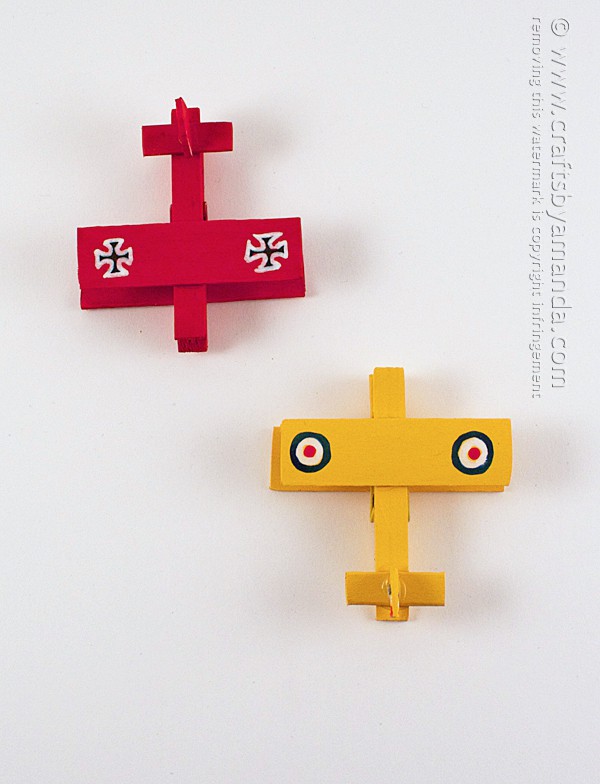 Clothespin Airplanes: Snoopy and the Red Baron by Amanda Formaro of Crafts by Amanda