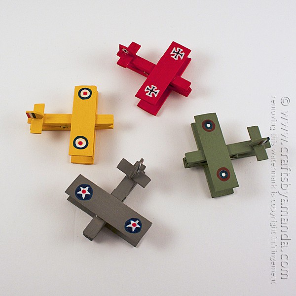 Clothespin Airplanes: Snoopy and the Red Baron by Amanda Formaro of Crafts by Amanda