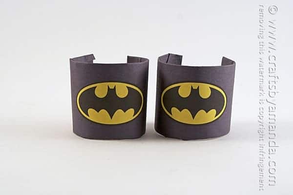 Batman Craft: Cardboard Tube Wrist Cuffs - Crafts by Amanda
