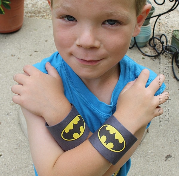 Batman Craft: Cardboard Tube Wrist Cuffs by Amanda Formaro of Crafts by Amanda