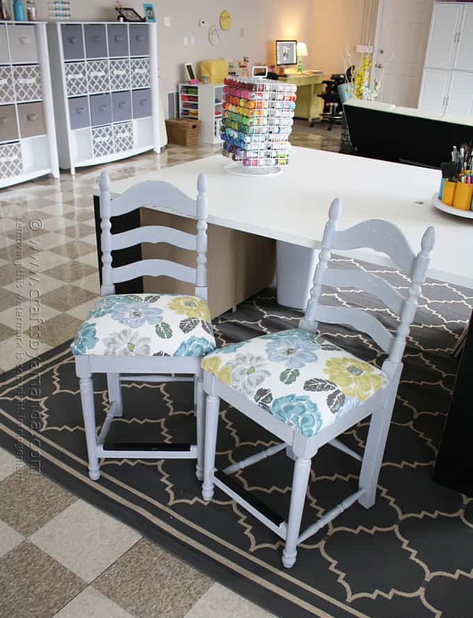 Craft Room Stool Makeover: Easy Reupholstering - Amanda Formaro, Crafts by Amanda