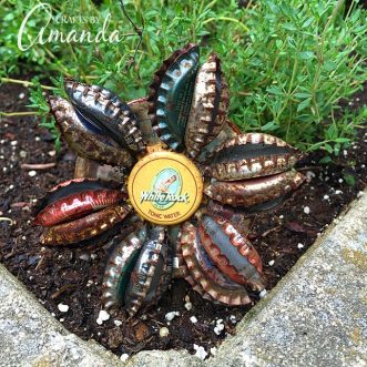 How to Make an adorable and rustic Bottle Cap Flower by Amanda Formaro, Crafts by Amanda