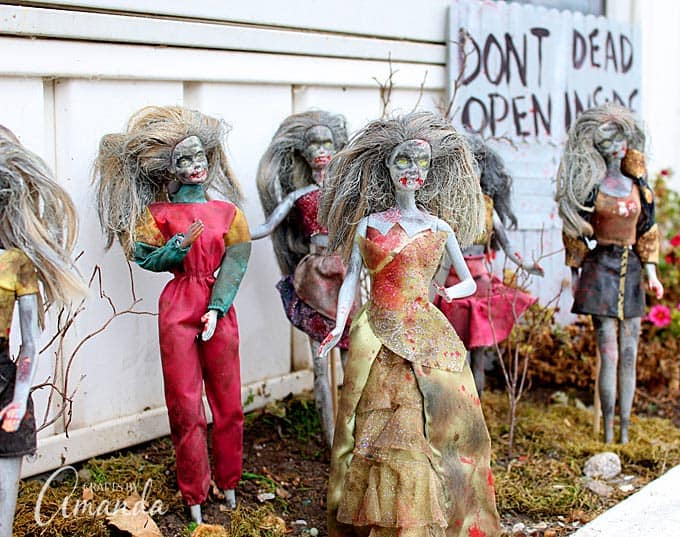 How to make a walking dead door that says "Don't Open, Dead Inside" as a Halloween prop. The perfect companion to my Barbie Zombies!