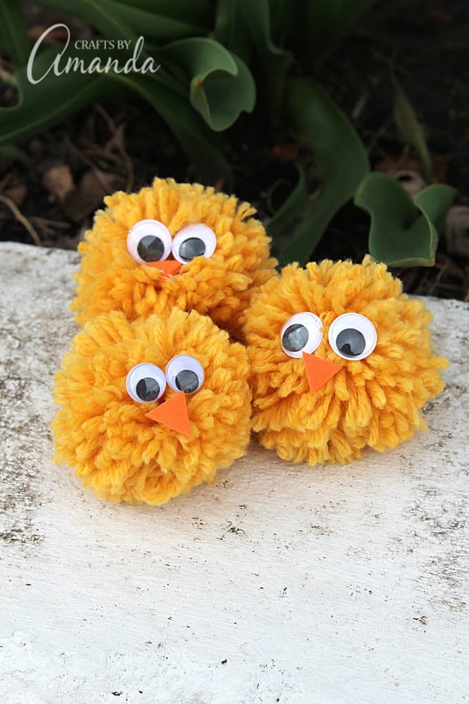 Pom Pom Chicks made from yarn and your fingers