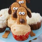 Nutter Butter Puppy Cupcakes