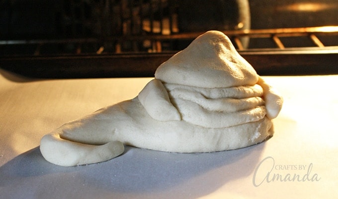 Jabba the Hutt craft: Bake in preheated oven for 2 ½ hours then cool completely.