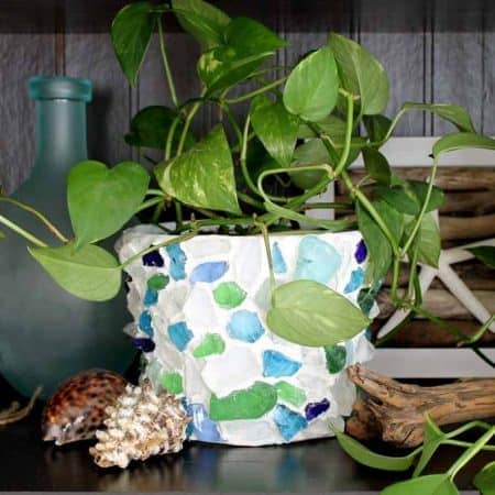 Make this sea glass planter for your home!