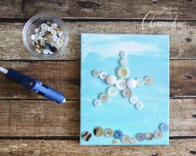 Starfish Wall Art: an easy and adorable button craft for all ages!