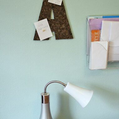 Corkboard Wall Letter: easy dorm room craft in less than 20 minutes