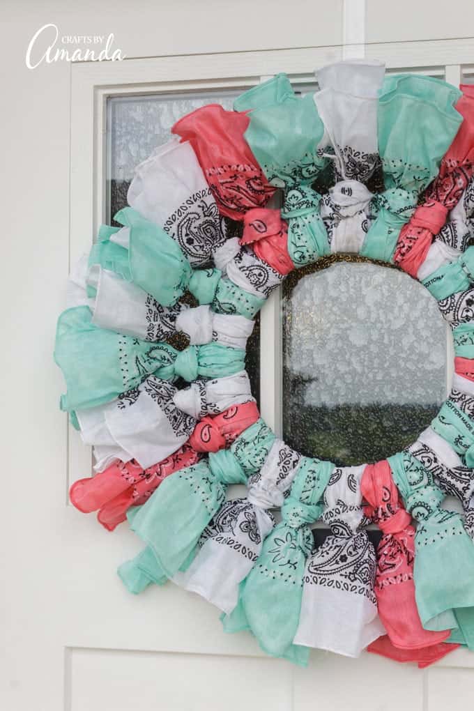 Bandana Wreath Finally A Bandana Wreath That Won T Droop