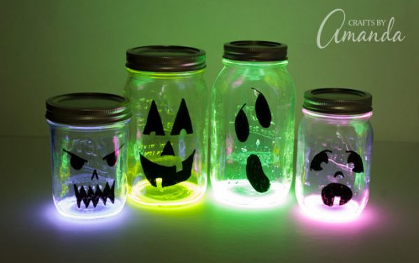 Glowing Jack O Lantern Jars - fun glow in the dark pumpkin luminaries!