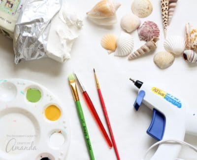 Creature Shell Crafts Sea Shell Creatures: an easy and adorable beach craft!